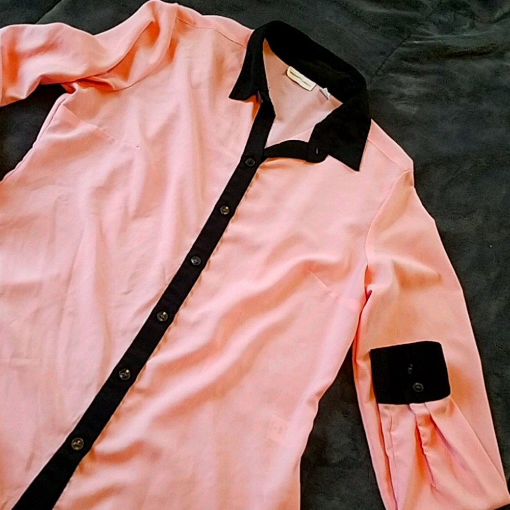 Chiffon blouse button